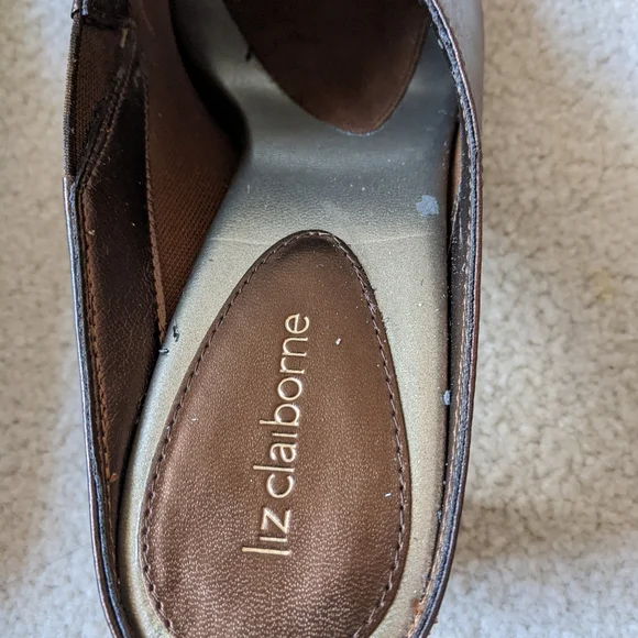 Liz Claiborne bronze leather slides/mules NEW size 8 - Picture 10 of 10